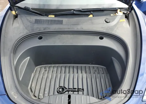 2021 Tesla Model 3 z USA, uszkodzony, nr VIN 5YJ3E1EBXMF863491